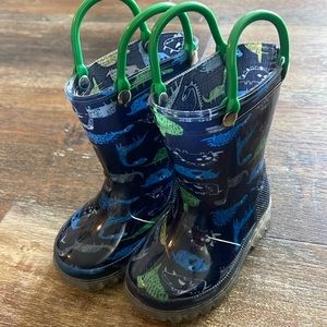 Light up rainboots